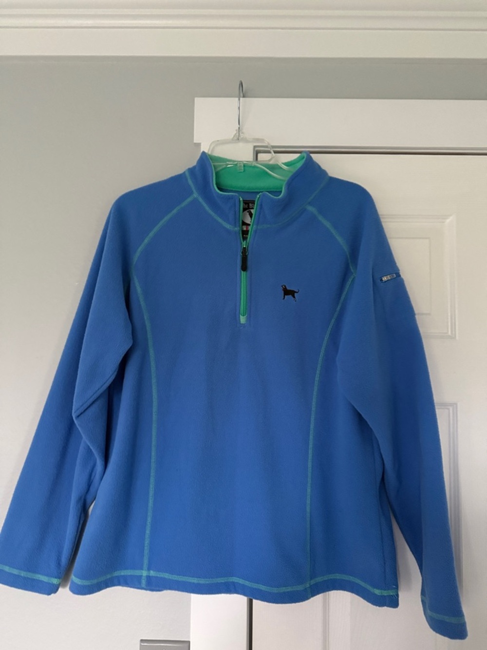 The Black Dog Light Blue Fleece Joggers with Mint Contrast Stitching women’s L